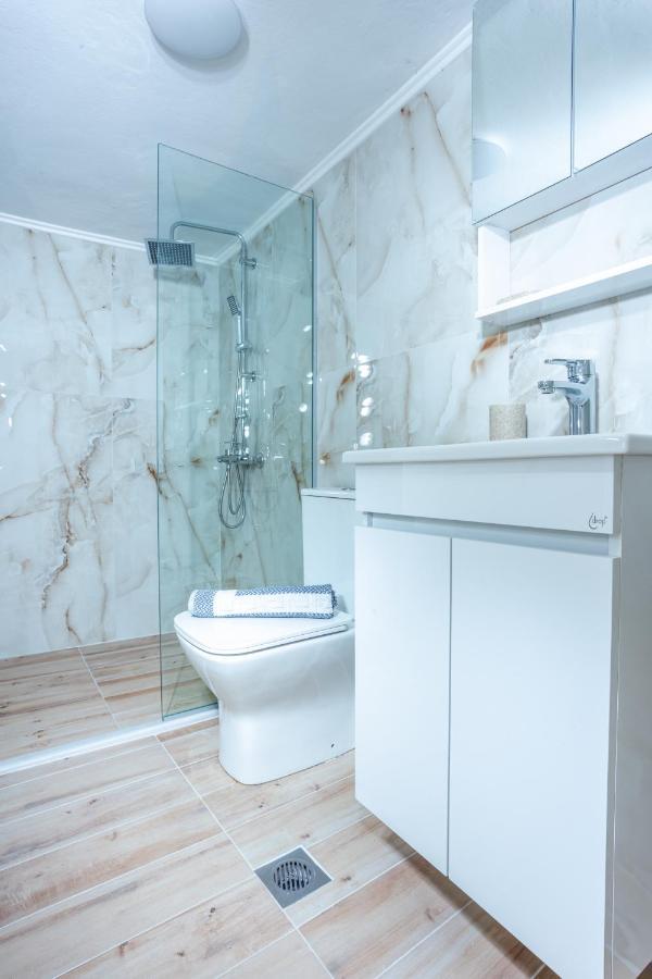 Luxury Downtown Apartment Z1 Tesalonika Bagian luar foto