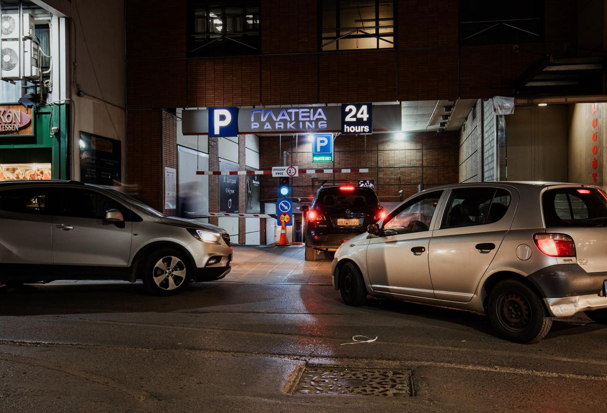 Luxury Downtown Apartment Z1 Tesalonika Bagian luar foto